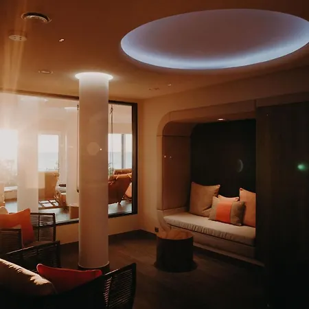 Strandhotel Ostseeblick ホテル
