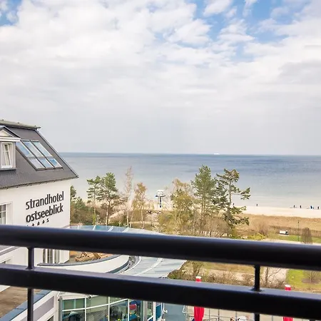 ホテル Strandhotel Ostseeblick ゼーバート・ヘリングスドルフ