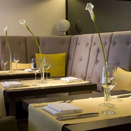 Strandhotel Ostseeblick ホテル 4*