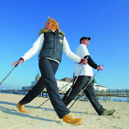 Strandhotel Ostseeblick ゼーバート・ヘリングスドルフ